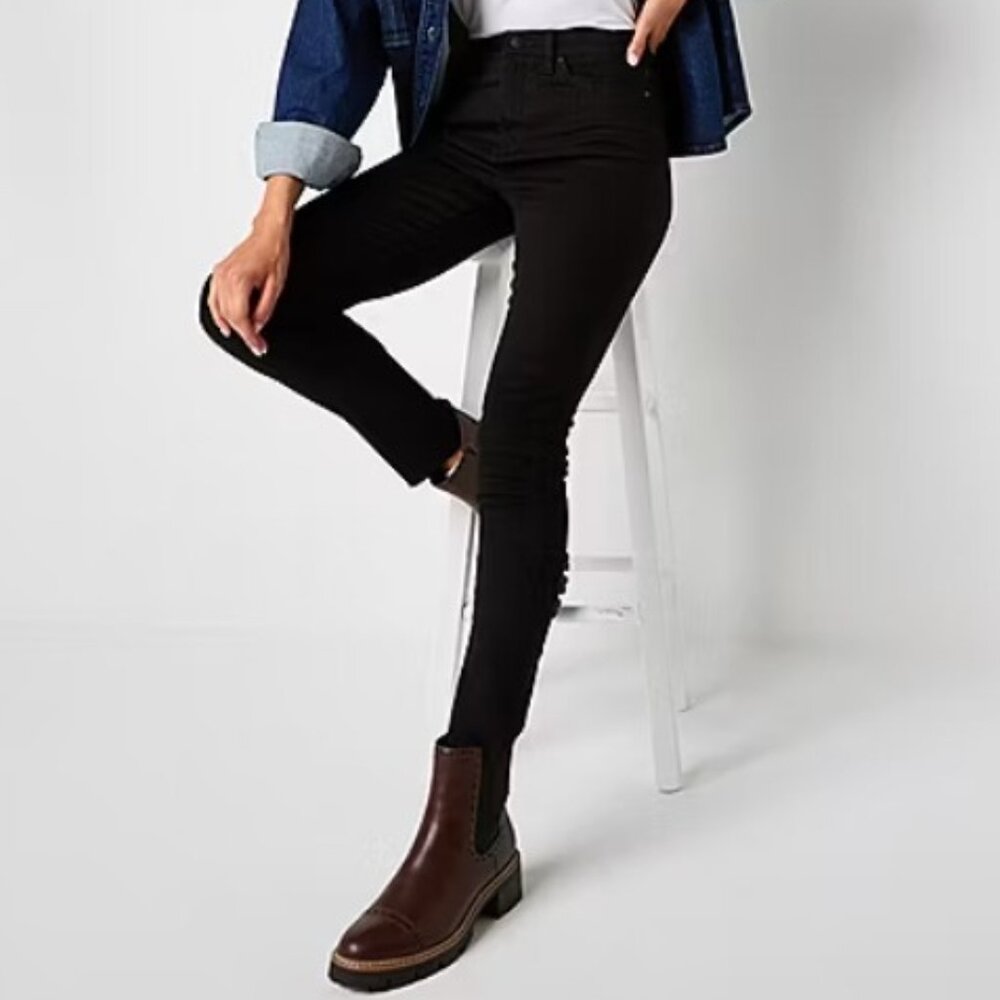 a.n.a High Rise Skinny Jeans - NEW! Size 6T